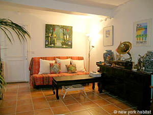 Paris Studio accommodation - living room (PA-3587) photo 5 of 8