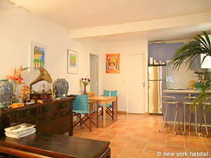 Paris Studio accommodation - living room (PA-3587) photo 1 of 8