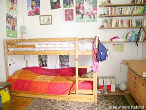 Paris 4 Zimmer - Duplex wohnungsvermietung - schlafzimmer 2 (PA-3594) photo 2 von 7