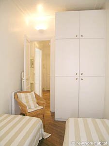 Paris 1 Bedroom apartment - bedroom (PA-3599) photo 3 of 4