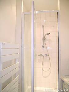 Paris 1 Bedroom apartment - bathroom 1 (PA-3607) photo 2 of 4