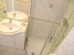 Par&iacute;s 1 Dormitorio alojamiento - ba&ntilde;o (PA-3615) photo 2 de 3