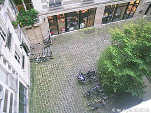 Paris 2 Bedroom accommodation - bedroom 1 (PA-3618) photo 7 of 7