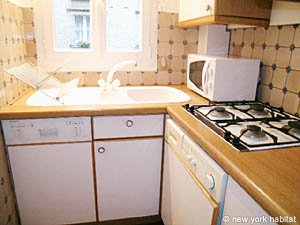 Paris 2 Bedroom accommodation - kitchen (PA-3618) photo 3 of 4