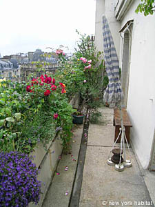 Paris 2 Bedroom accommodation - living room (PA-3620) photo 9 of 14