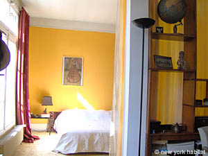 Paris 2 Bedroom accommodation - bedroom 1 (PA-3620) photo 4 of 6