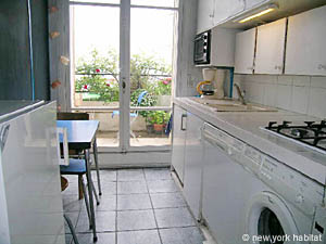 Paris 2 Bedroom accommodation - kitchen (PA-3620) photo 1 of 7