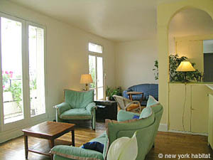 Paris 2 Bedroom accommodation - living room (PA-3620) photo 7 of 14