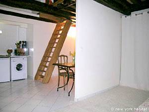 Paris T2 - Duplex appartements location vacances - s&eacute;jour (PA-3636) photo 8 de 10