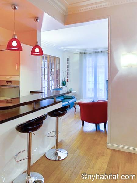 Paris T2 logements location appartements - s&eacute;jour (PA-3652) photo 2 de 8