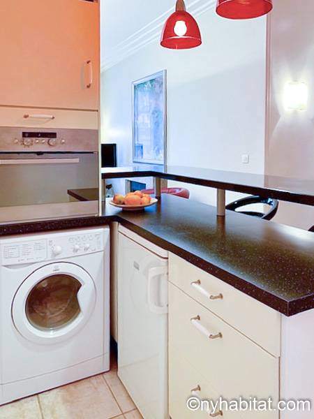 Paris T2 logements location appartements - s&eacute;jour (PA-3652) photo 5 de 8
