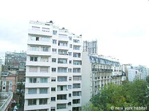 Paris 2 Bedroom apartment - bedroom 2 (PA-3655) photo 4 of 4