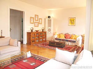 Paris 2 Bedroom apartment - living room (PA-3655) photo 3 of 6