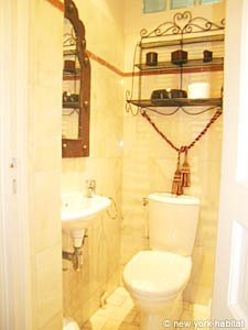 Paris 2 Bedroom apartment - bathroom 2 (PA-3655) photo 1 of 1