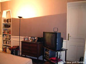 Paris T3 appartement location vacances - chambre 2 (PA-3657) photo 2 sur 4