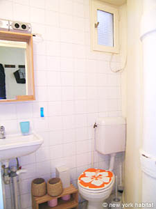 Paris 1 Bedroom accommodation bathroom photo 30
