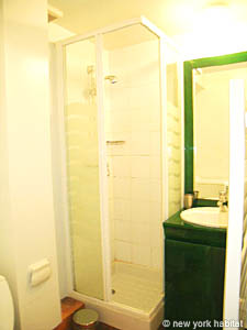 Parigi Grande monolocale appartamento casa vacanze - bagno (PA-3661) photo 2 di 3