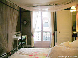 Paris T2 appartements location vacances - chambre (PA-3668) photo 1 de 7