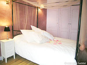 Paris T2 appartements location vacances - chambre (PA-3668) photo 3 de 7