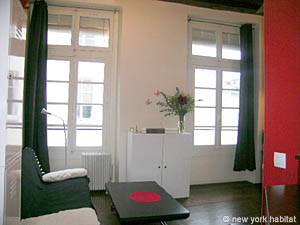 Paris Studio/T1 logements location appartements - s&eacute;jour (PA-3670) photo 1 de 9