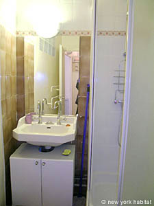 Paris Alcove Studio/T1 appartements location vacances - salle d'eau (PA-3672) photo 1 de 2