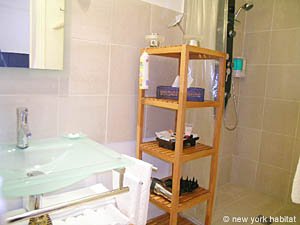 Paris 2 Zimmer ferienwohnung - badezimmer 1 (PA-3679) photo 3 von 5