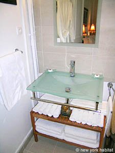 Paris 2 Zimmer ferienwohnung - badezimmer 1 (PA-3679) photo 2 von 5