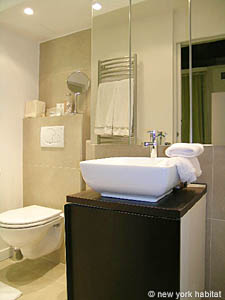 Paris 2 Zimmer ferienwohnung - badezimmer (PA-3681) photo 3 von 3