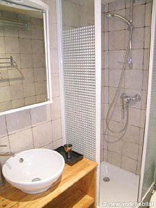Paris Studio apartment - bathroom (PA-3687) photo 1 of 3