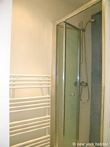 Paris Studio/T1 logements location appartements - salle d'eau 1 (PA-3689) photo 3 de 3