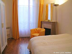 Paris T2 logements location appartements - chambre 1 (PA-3693) photo 1 de 4