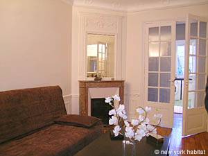 Paris T2 logements location appartements - s&eacute;jour 1 (PA-3693) photo 2 de 6