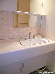 Paris 4 Zimmer wohnungsvermietung - badezimmer 1 (PA-3697) photo 2 von 4