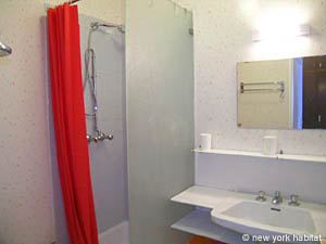 Paris 4 Zimmer wohnungsvermietung - badezimmer 2 (PA-3697) photo 1 von 4