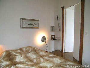 Paris Studio accommodation - bedroom (PA-3698) photo 3 of 6