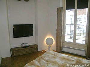 Paris Studio accommodation - bedroom (PA-3698) photo 4 of 6