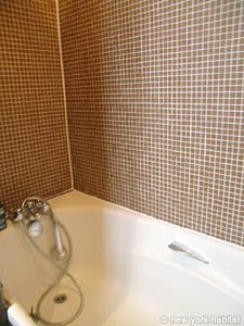 Paris Studio accommodation - bathroom 1 (PA-3698) photo 4 of 5