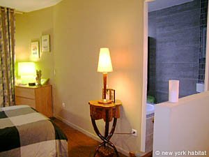 Paris T2 appartements location vacances - chambre (PA-3699) photo 2 de 5