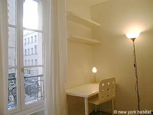 Paris Studio apartment - living room (PA-3706) photo 2 of 8