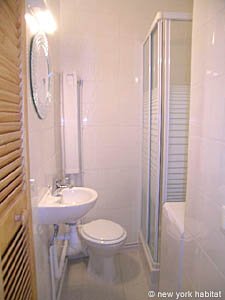 Paris Studio apartment - bathroom (PA-3706) photo 1 of 2