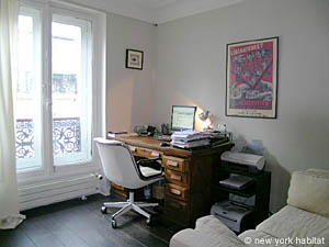 Paris 3 Bedroom accommodation - bedroom 2 (PA-3711) photo 1 of 4