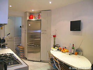 Paris 3 Bedroom accommodation - kitchen (PA-3711) photo 4 of 4
