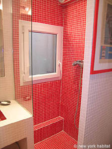 Paris 3 Bedroom accommodation - bathroom 2 (PA-3711) photo 2 of 3