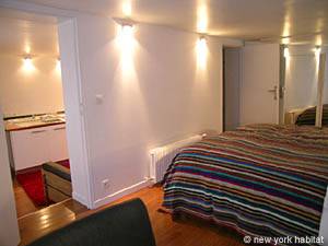 Paris 1 Bedroom accommodation - bedroom (PA-3718) photo 3 of 7
