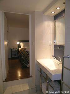 Paris 1 Bedroom accommodation - bathroom (PA-3718) photo 1 of 4