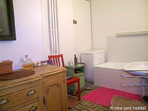 Paris 2 Zimmer wohnungsvermietung - badezimmer (PA-3723) photo 4 von 5