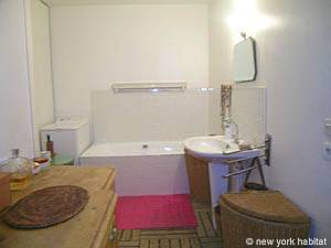 Paris 2 Zimmer wohnungsvermietung - badezimmer (PA-3723) photo 1 von 5