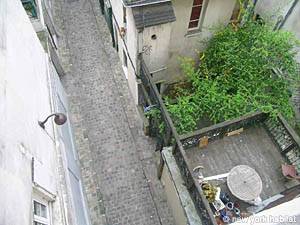 Paris Studio accommodation - living room (PA-3726) photo 7 of 8