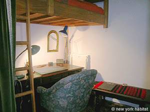 Paris 1 Bedroom apartment - living room (PA-3727) photo 7 of 10