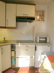 Paris 1 Bedroom accommodation - kitchen (PA-3732) photo 1 of 3